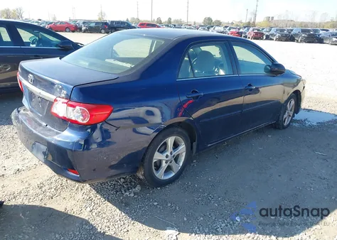 2013 Toyota Corolla Le z USA, uszkodzony, nr VIN JTDBU4EE4DJ114463